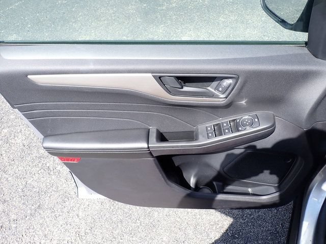 Used 2022 Ford Escape SE AWD/4WD image 20