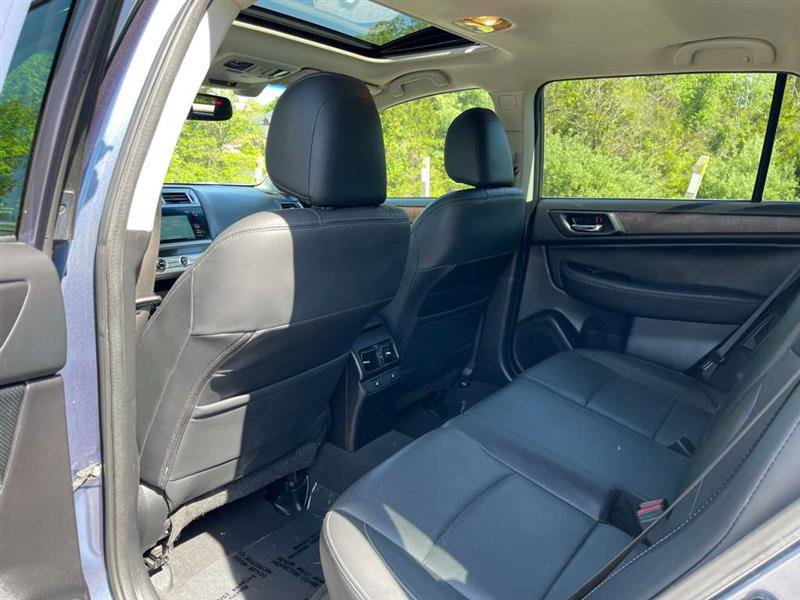 Used 2016 Subaru Outback 3.6R Limited AWD/4WD image 47