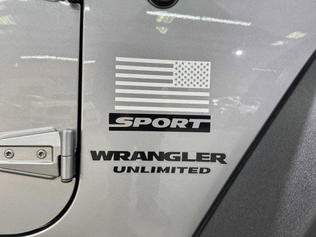 Used 2017 Jeep Wrangler Unlimited Sport w/ Quick Order Package 24S AWD/4WD image 14