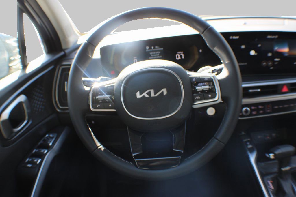 New 2025 Kia Sorento S w/ Panoramic Sunroof Package image 16