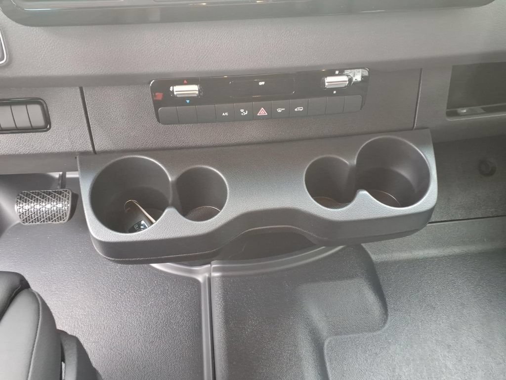 New 2026 Mercedes-Benz Sprinter 2500 image 22