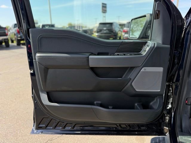 Used 2025 Ford F150 Lightning Lariat AWD/4WD image 12
