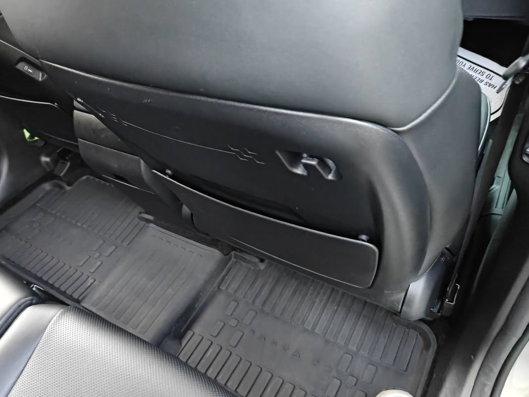 Used 2025 Hyundai Santa Fe SEL AWD/4WD image 28