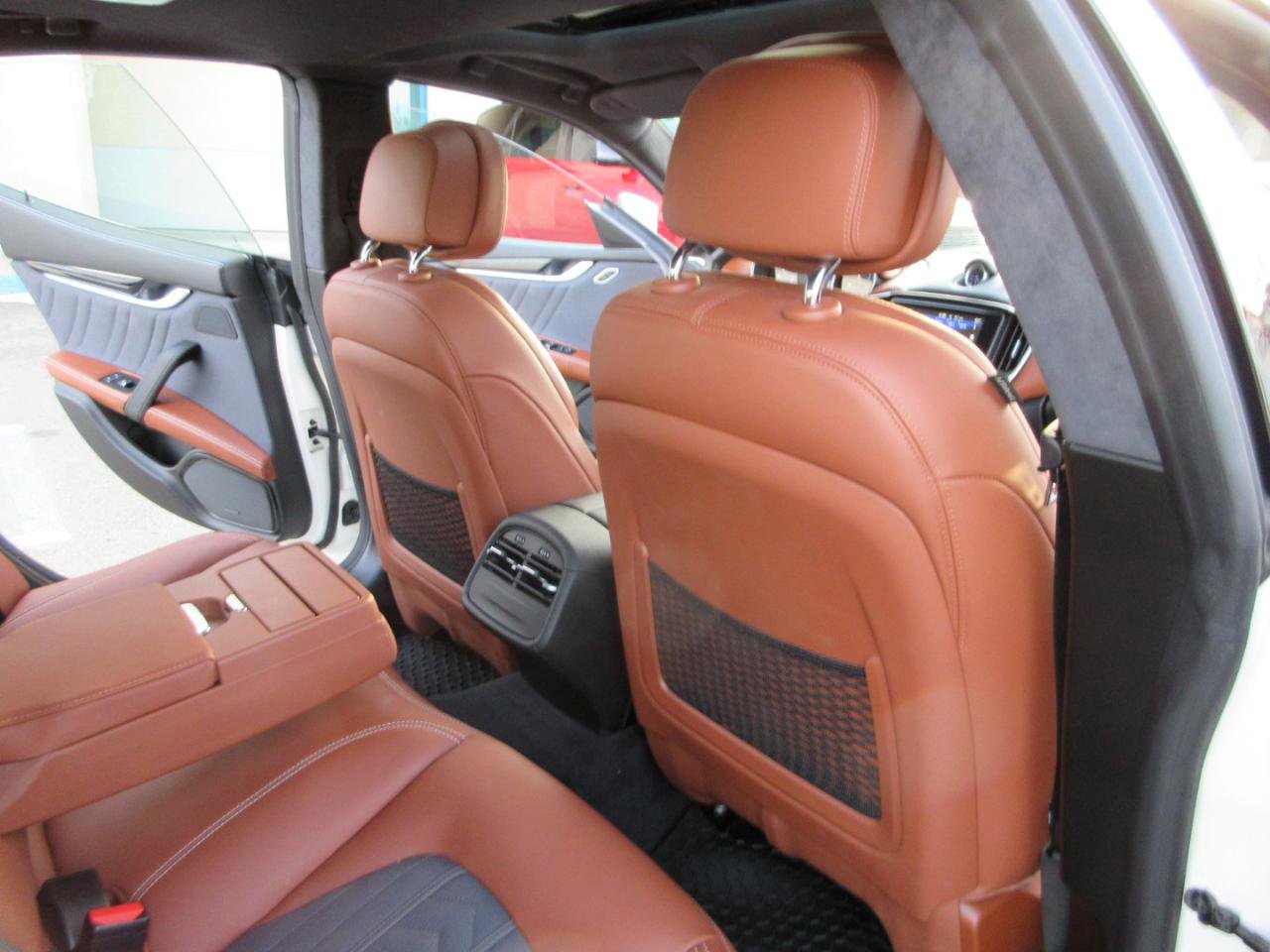 Used 2017 Maserati Ghibli S Q4 image 32