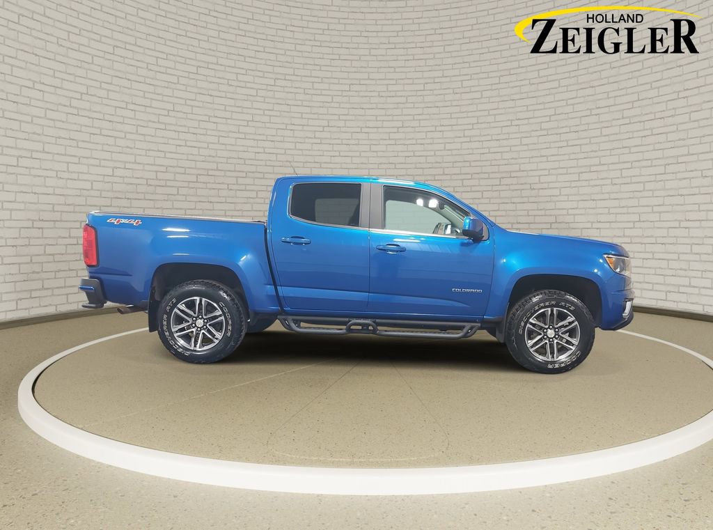 Used 2019 Chevrolet Colorado LT w/ LPO, Premium Interior Package image 4