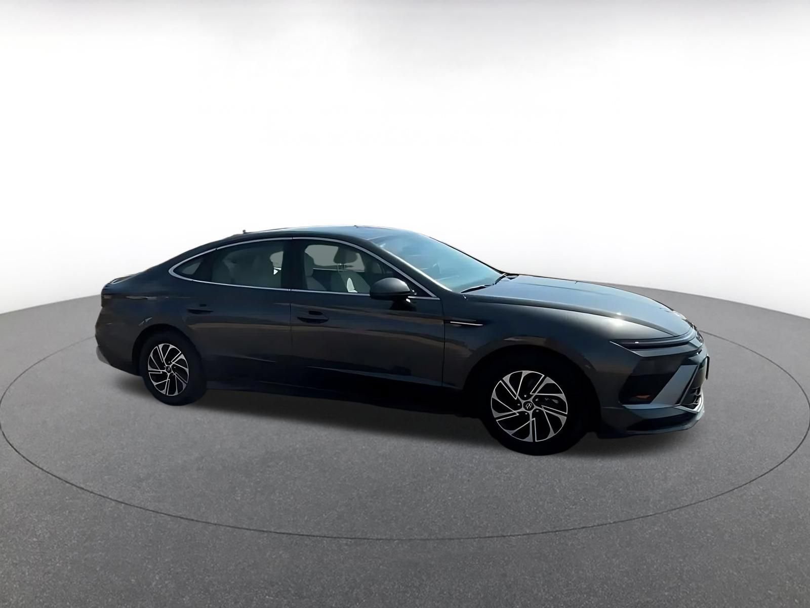Used 2026 Hyundai Sonata Blue FWD video 2