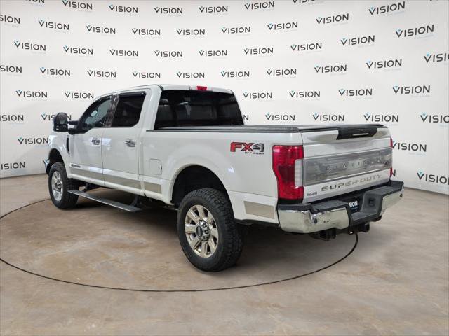 Used 2019 Ford F250 Platinum w/ Platinum Ultimate Package image 3