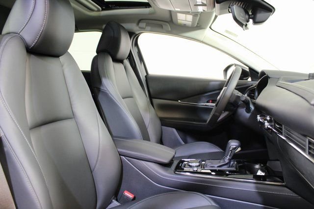 Used 2025 MAZDA CX-30 AWD 2.5 S w/ Preferred Package image 11