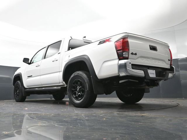 Used 2023 Toyota Tacoma SR5 AWD/4WD image 41