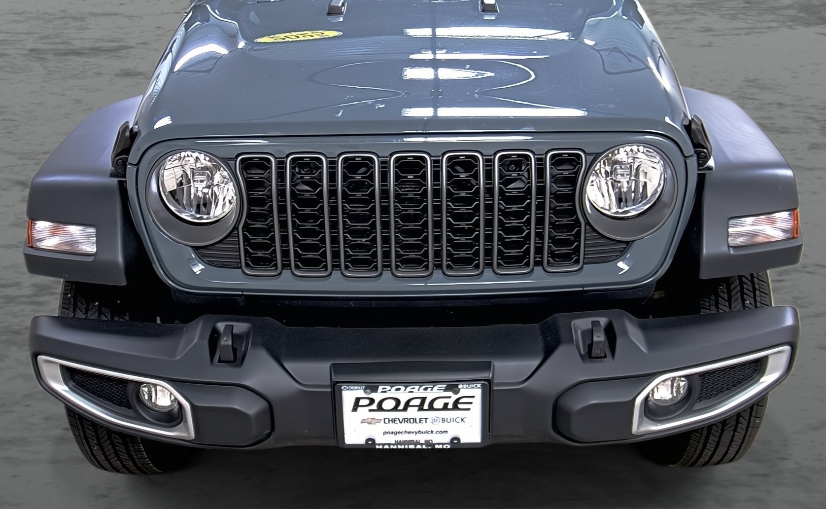 Used 2025 Jeep Gladiator Sport AWD/4WD image 10