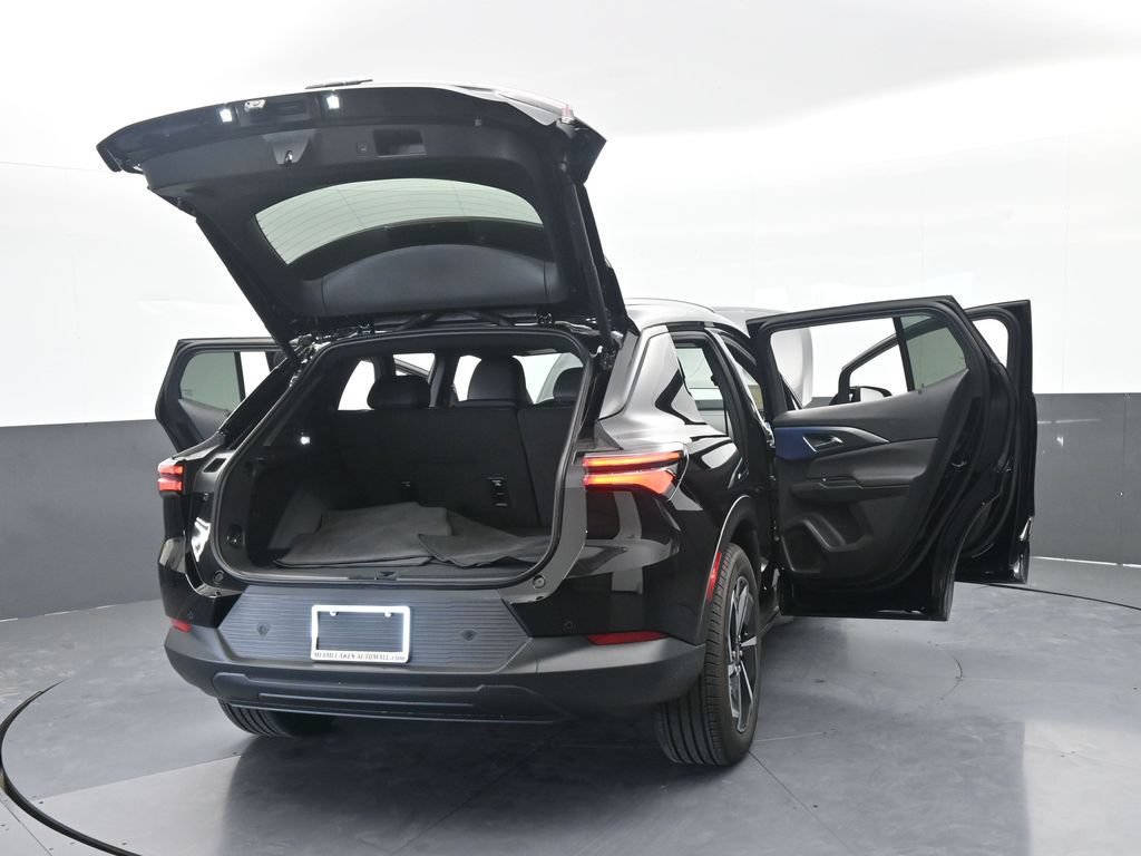 Used 2026 Chevrolet Equinox EV LT FWD image 76