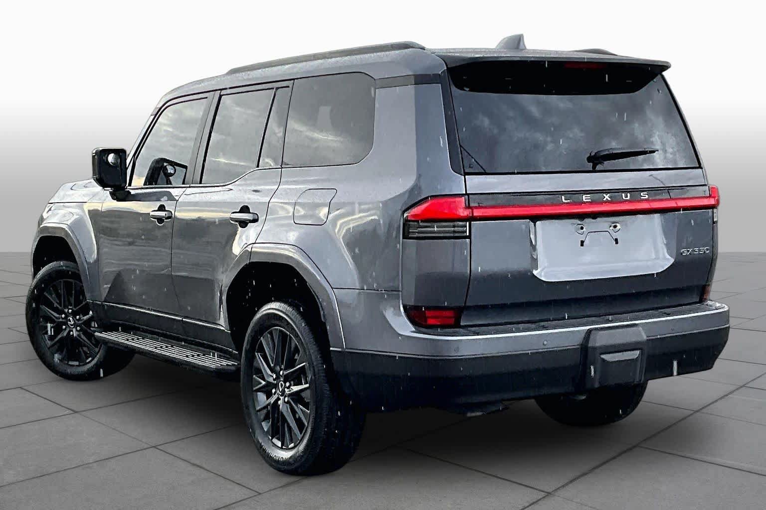 Used 2025 Lexus GX 550 w/ Accessory Package (2T) AWD/4WD image 11