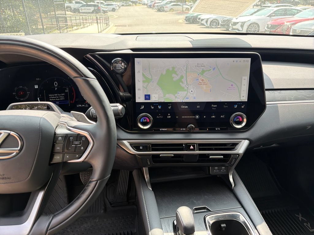 Used 2025 Lexus RX 350 Premium w/ Convenience Package FWD image 26
