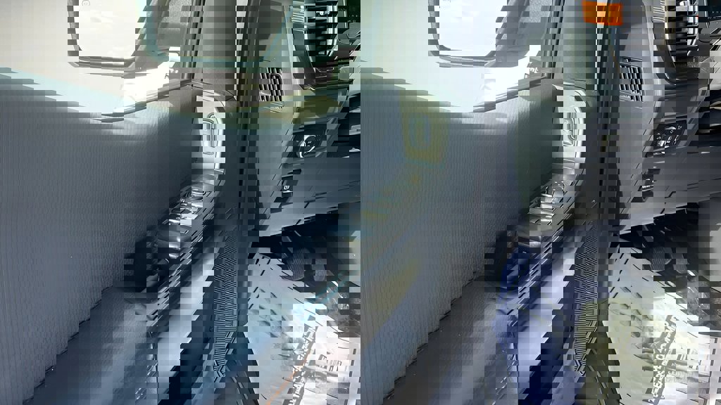 Used 2022 Ford F150 Tremor w/ Trailer Tow Package image 9