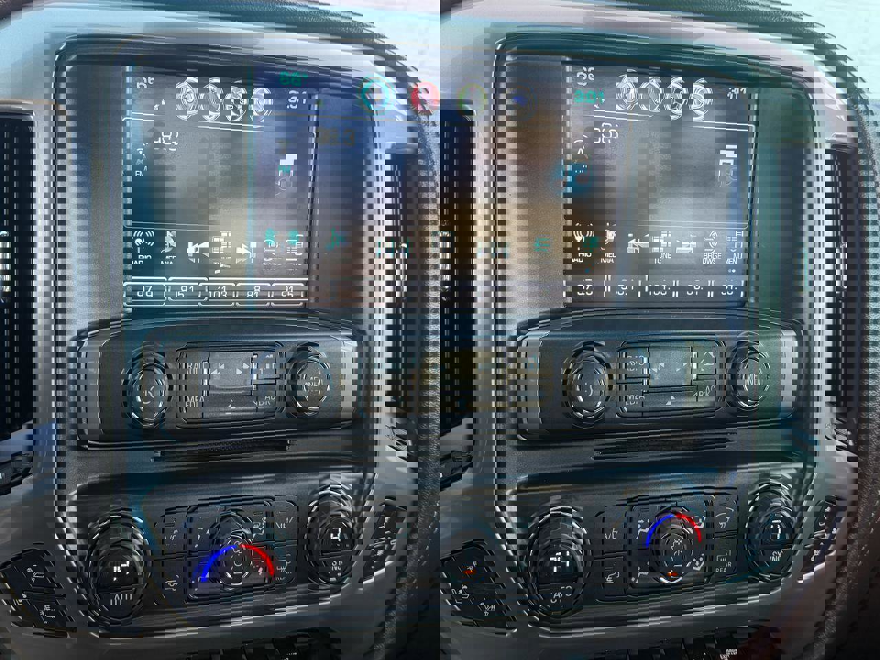 Used 2016 Chevrolet Silverado 3500 High Country w/ Duramax Plus Package image 8