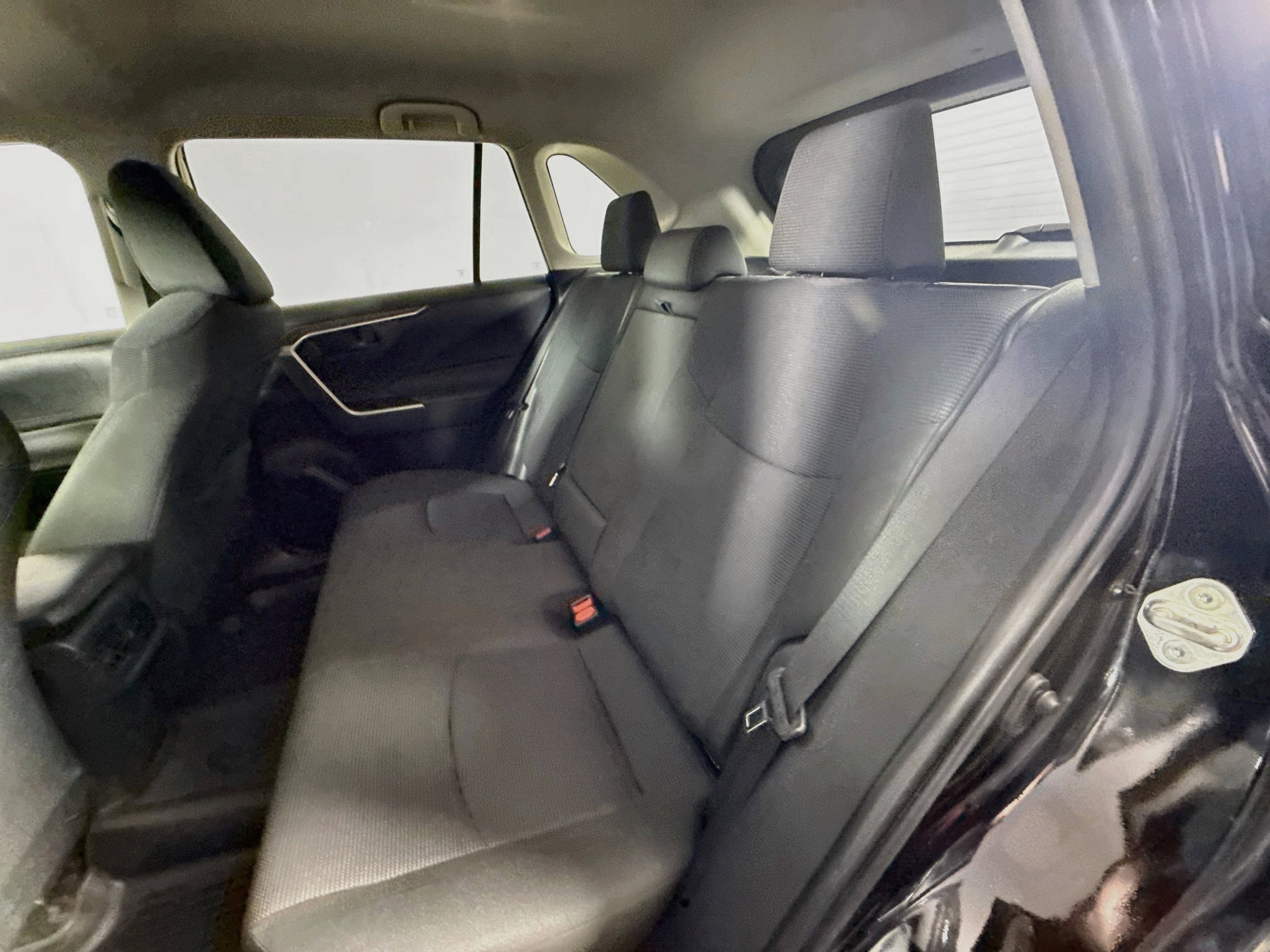 Used 2024 Toyota RAV4 LE AWD/4WD image 21