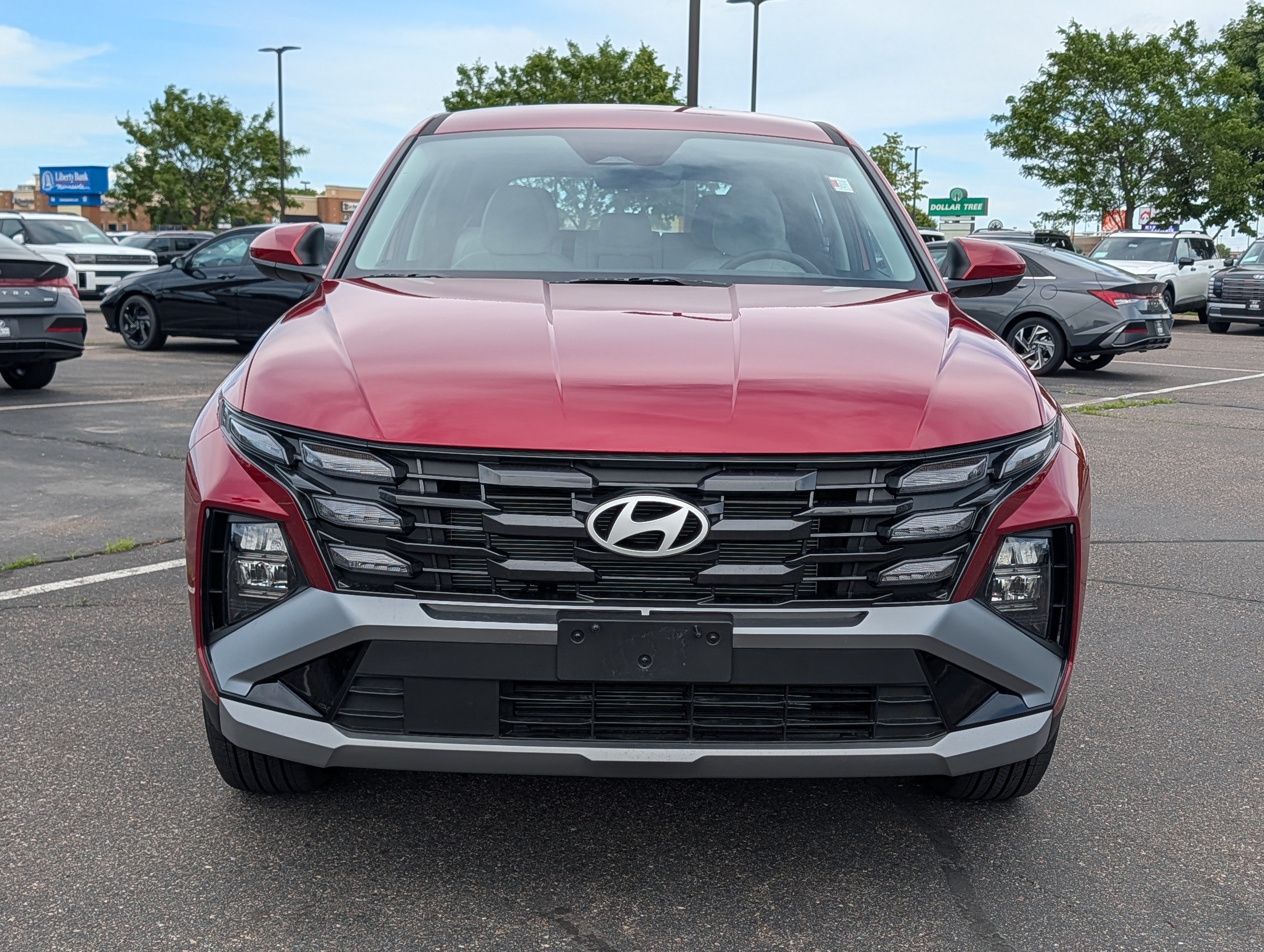 Used 2025 Hyundai Tucson SE AWD/4WD image 8