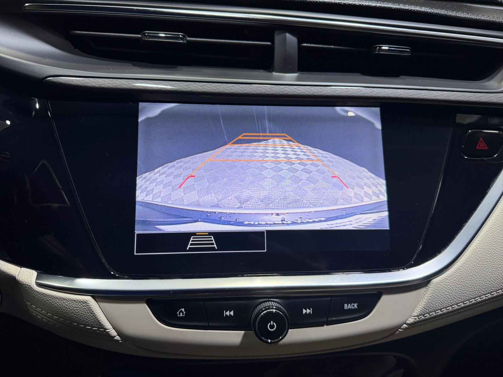 Used 2022 Buick Encore GX Select FWD image 24