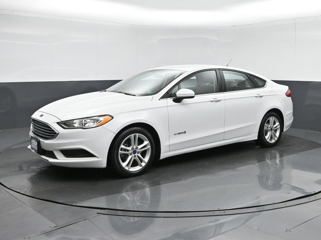 Used 2018 Ford Fusion S image 3