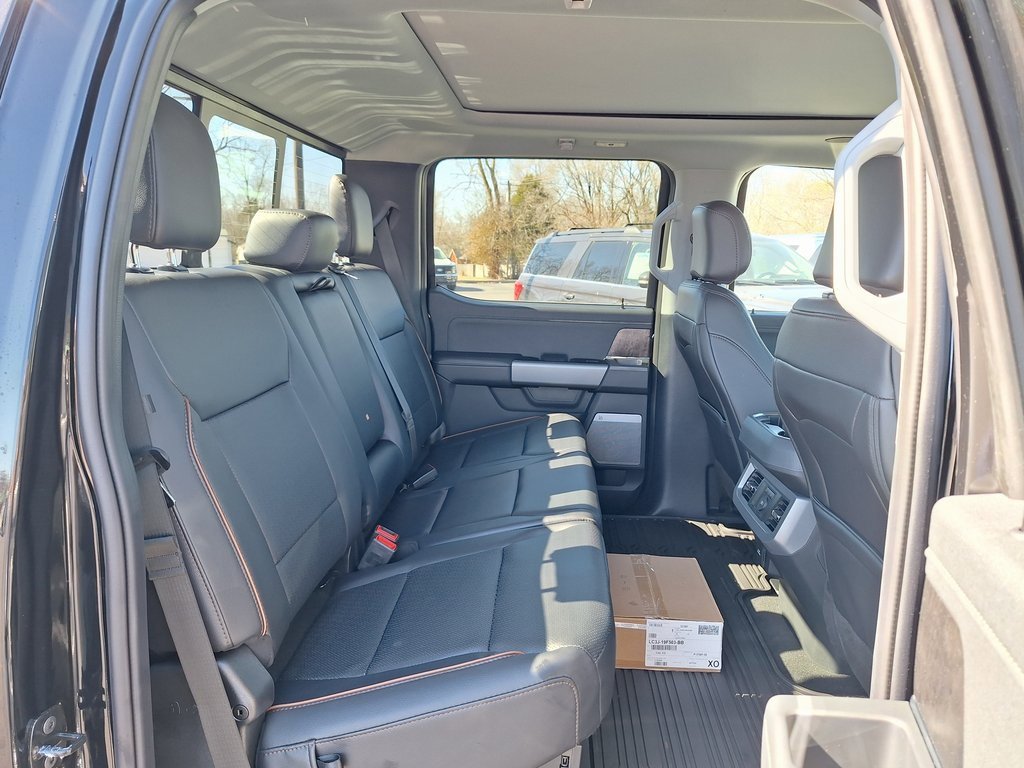 New 2025 Ford F350 Lariat w/ Lariat Ultimate Package image 21