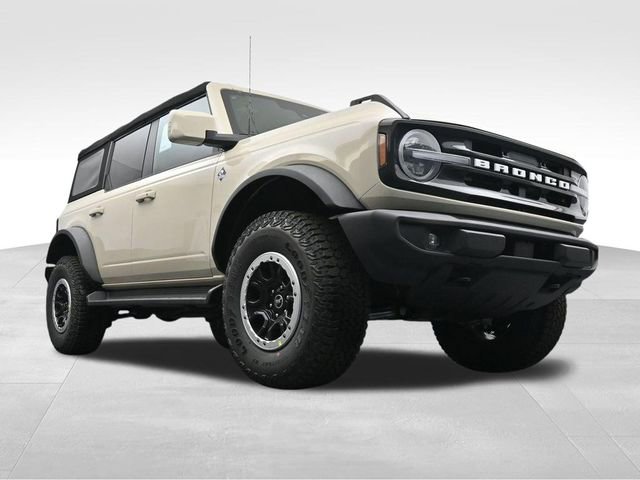 New 2025 Ford Bronco Outer Banks w/ Sasquatch Package image 21