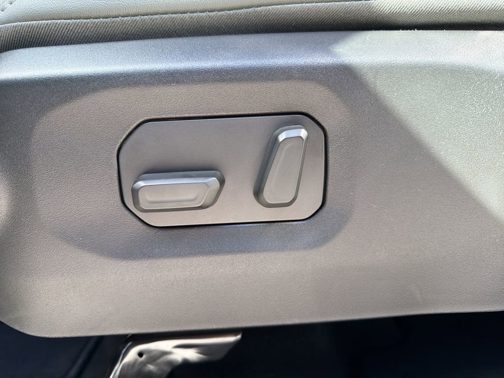 New 2026 Jeep Gladiator Mojave image 13