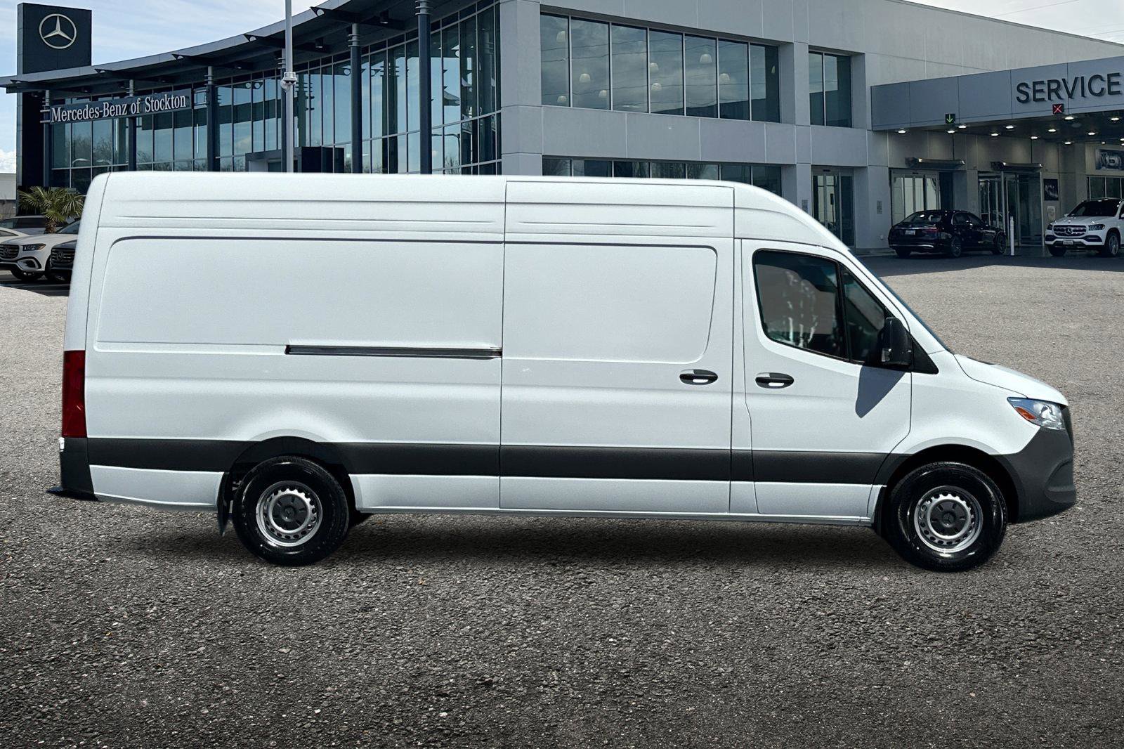 New 2025 Mercedes-Benz Sprinter 2500 image 3