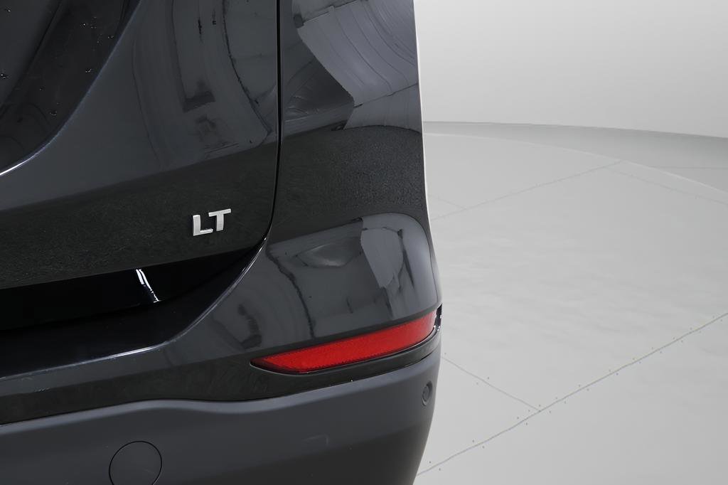 Used 2024 Chevrolet Equinox LT image 29