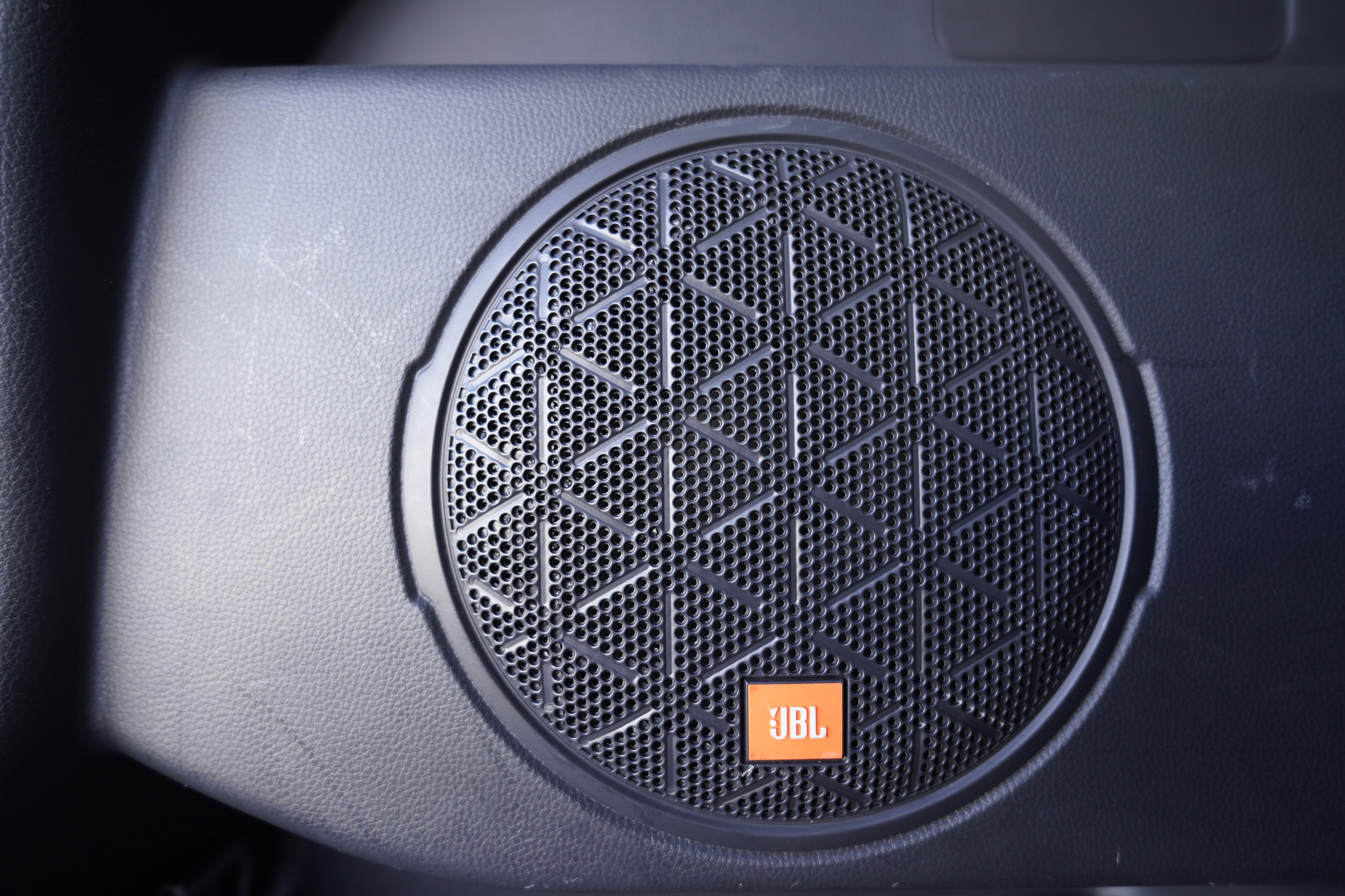 Used 2021 Toyota RAV4 Limited AWD/4WD image 47