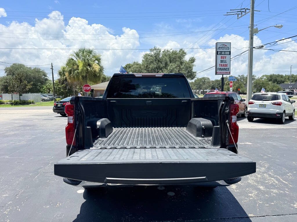 Used 2019 Chevrolet Silverado 1500 LT AWD/4WD image 6