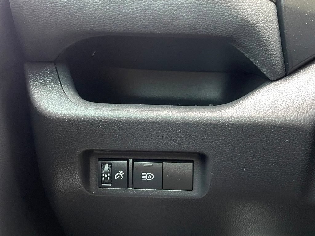 Used 2025 Toyota RAV4 LE FWD image 15