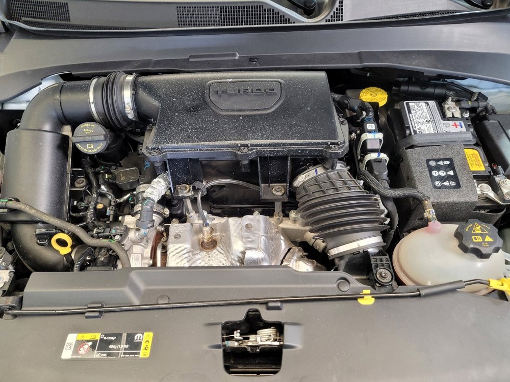 Used 2024 Jeep Compass Latitude image 30