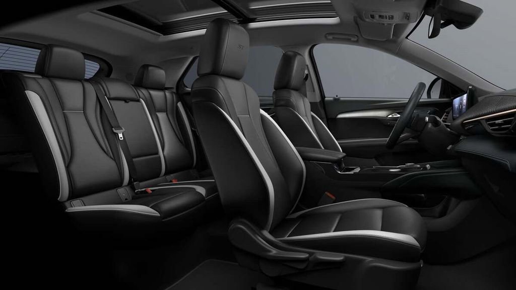 New 2025 Buick Envision Sport Touring image 17