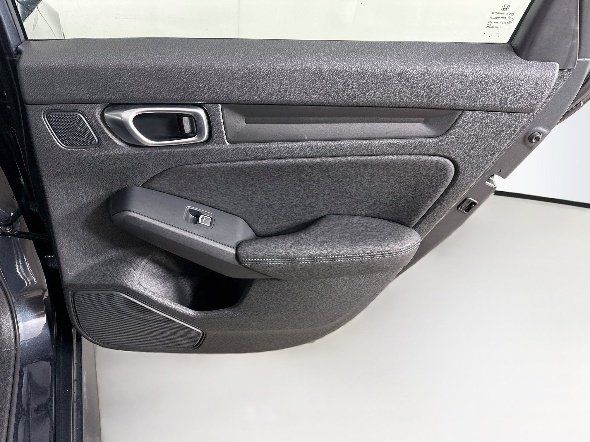 Used 2024 Honda Civic EX-L image 29