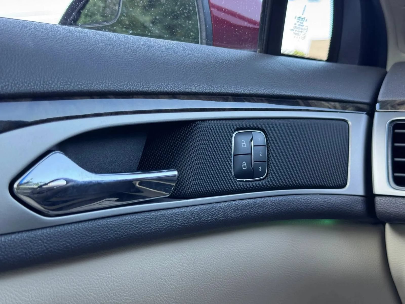 Used 2015 Lincoln MKZ AWD w/ Equipment Group 101A Select image 28