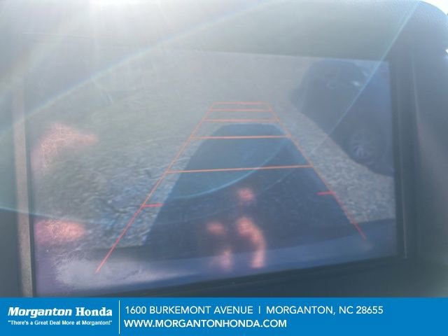 Used 2015 GMC Yukon XL SLT image 23