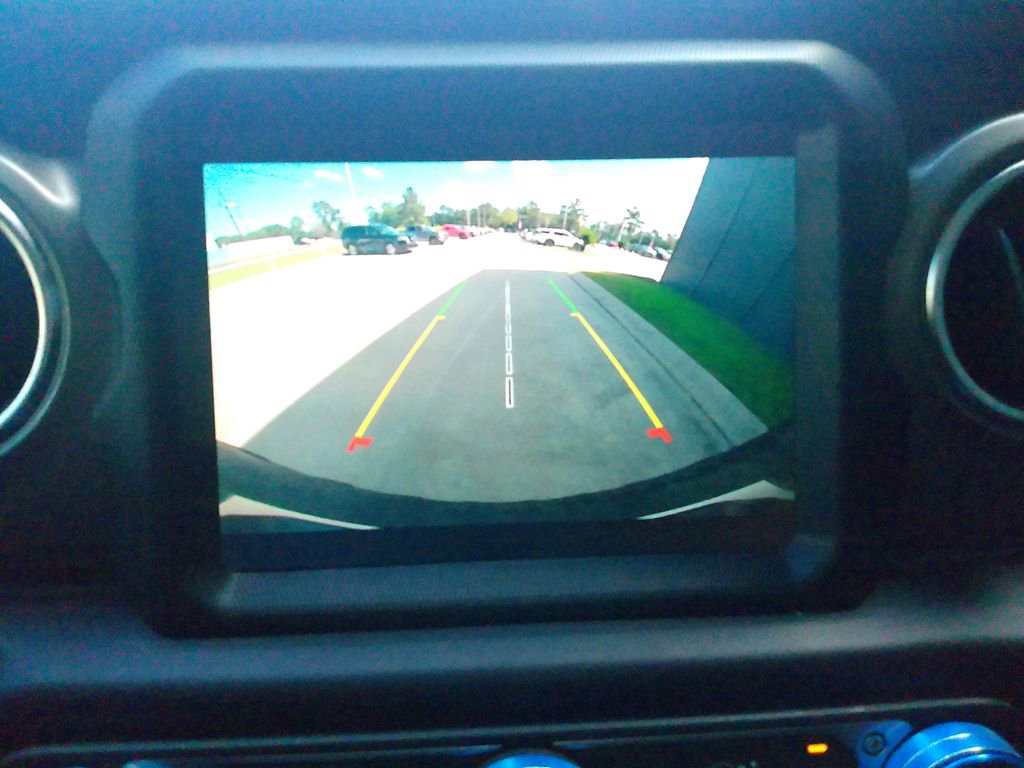 Used 2022 Jeep Wrangler Unlimited Rubicon 4xe image 46