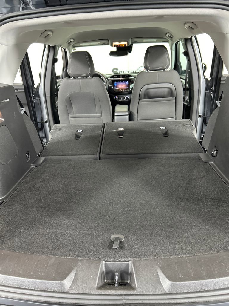 Used 2023 Chevrolet TrailBlazer LT w/ Convenience Package image 20