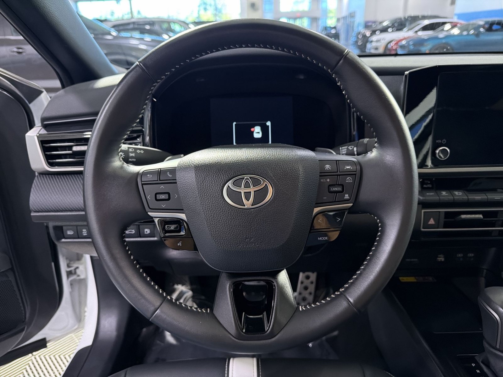 Used 2025 Toyota Camry SE FWD image 25