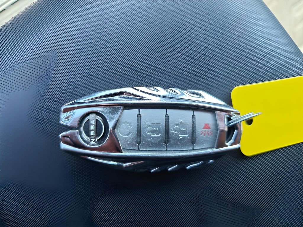 Used 2023 Nissan Frontier PRO-4X w/ Pro Convenience Package image 28