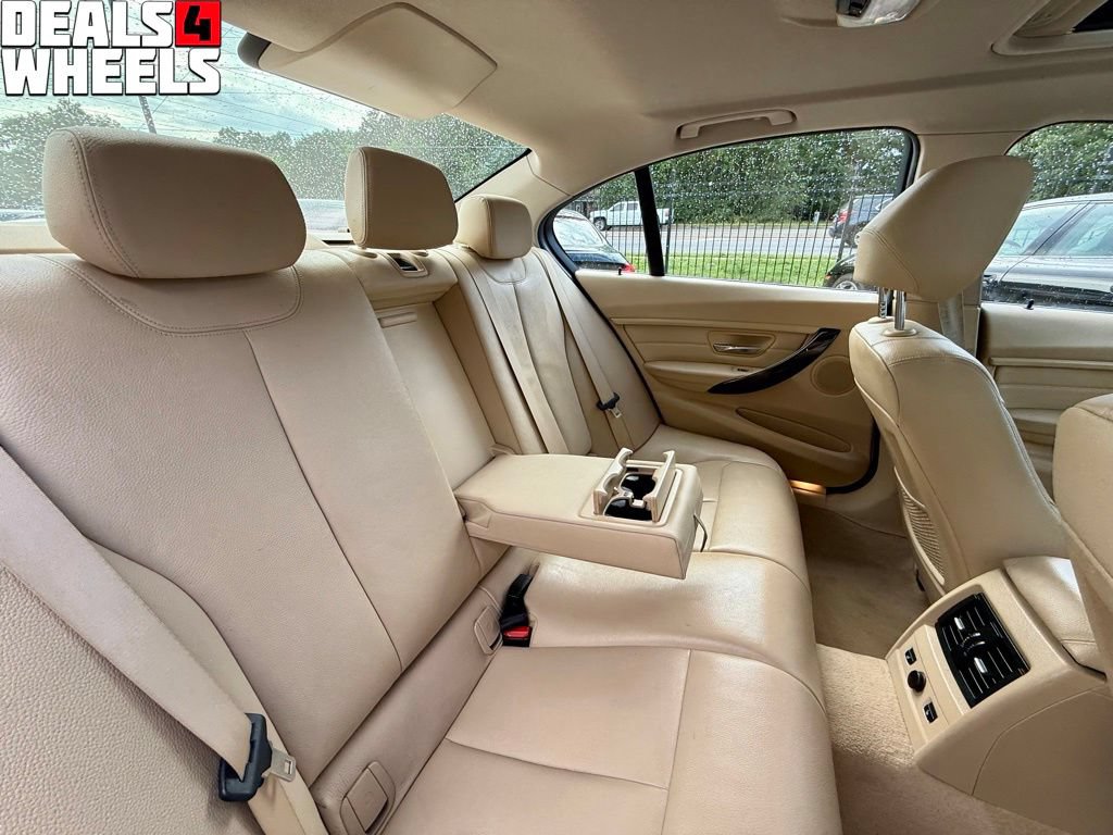 Used 2015 BMW 335i xDrive Sedan AWD/4WD image 29