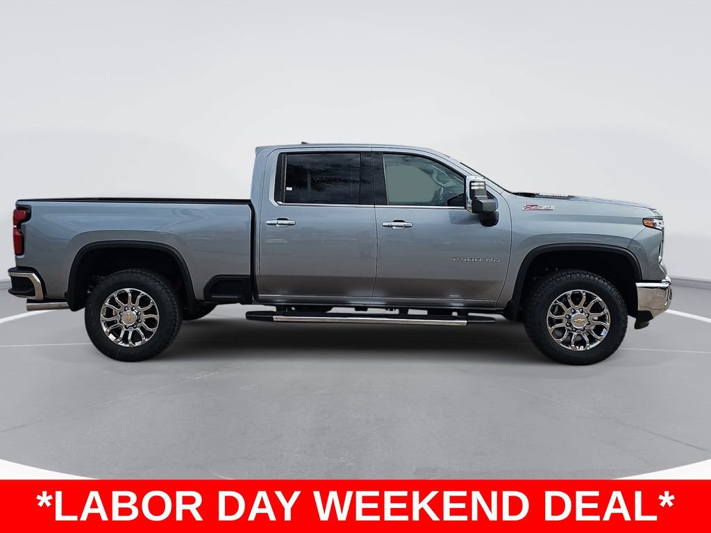 New 2026 Chevrolet Silverado 2500 LTZ w/ LTZ Premium Package AWD/4WD image 2