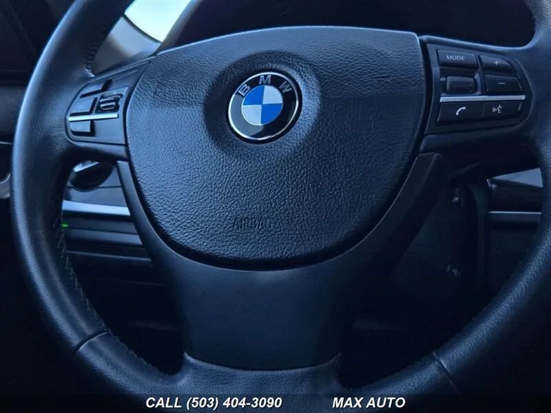 Used 2013 BMW 528i xDrive Sedan AWD/4WD image 28