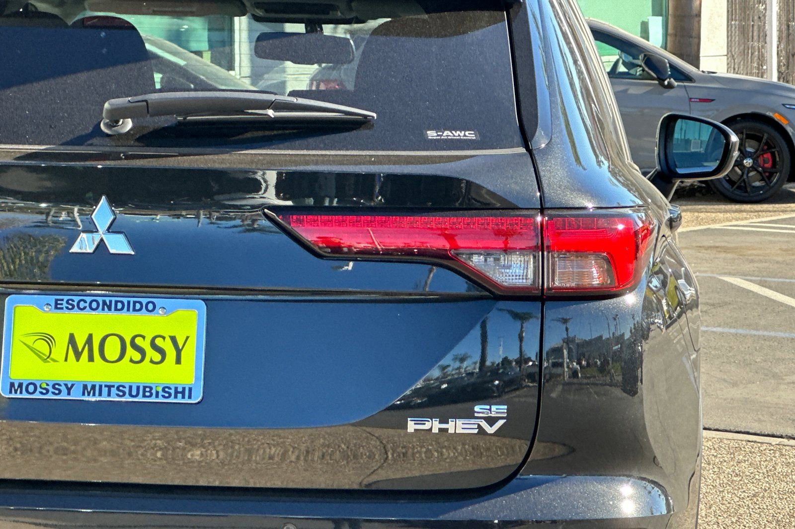 New 2025 Mitsubishi Outlander SE image 27