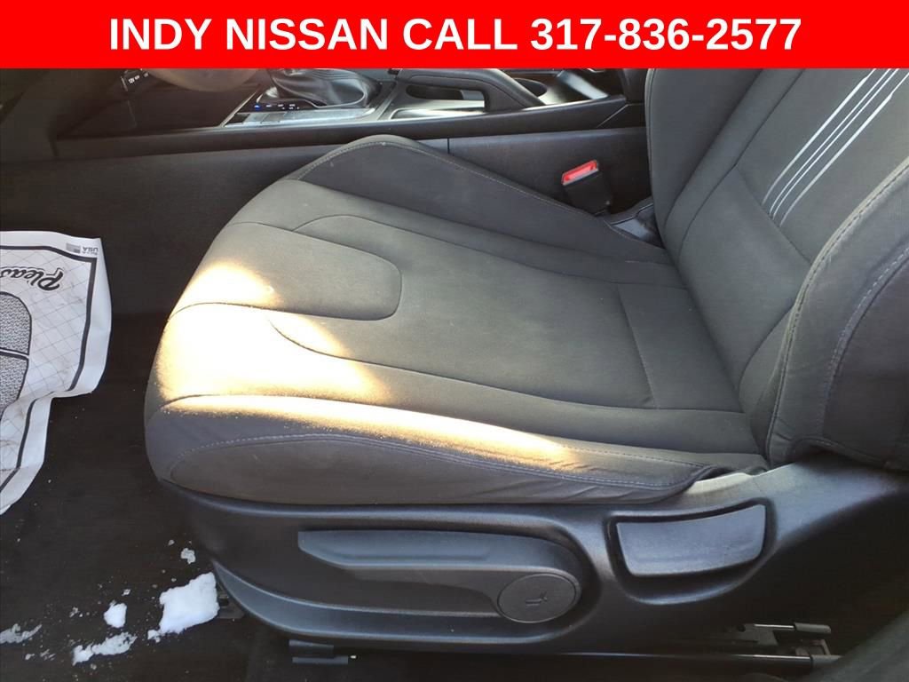 Used 2021 Hyundai Elantra SEL image 9