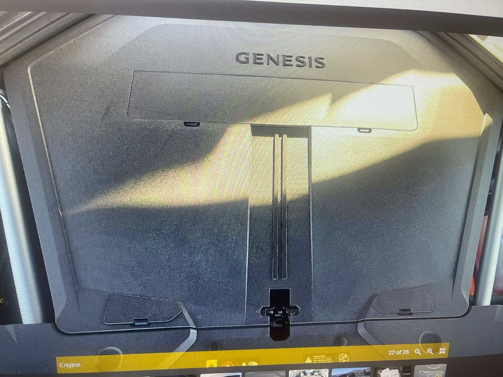 Certified 2026 Genesis Electrified GV70 Advanced AWD/4WD image 17