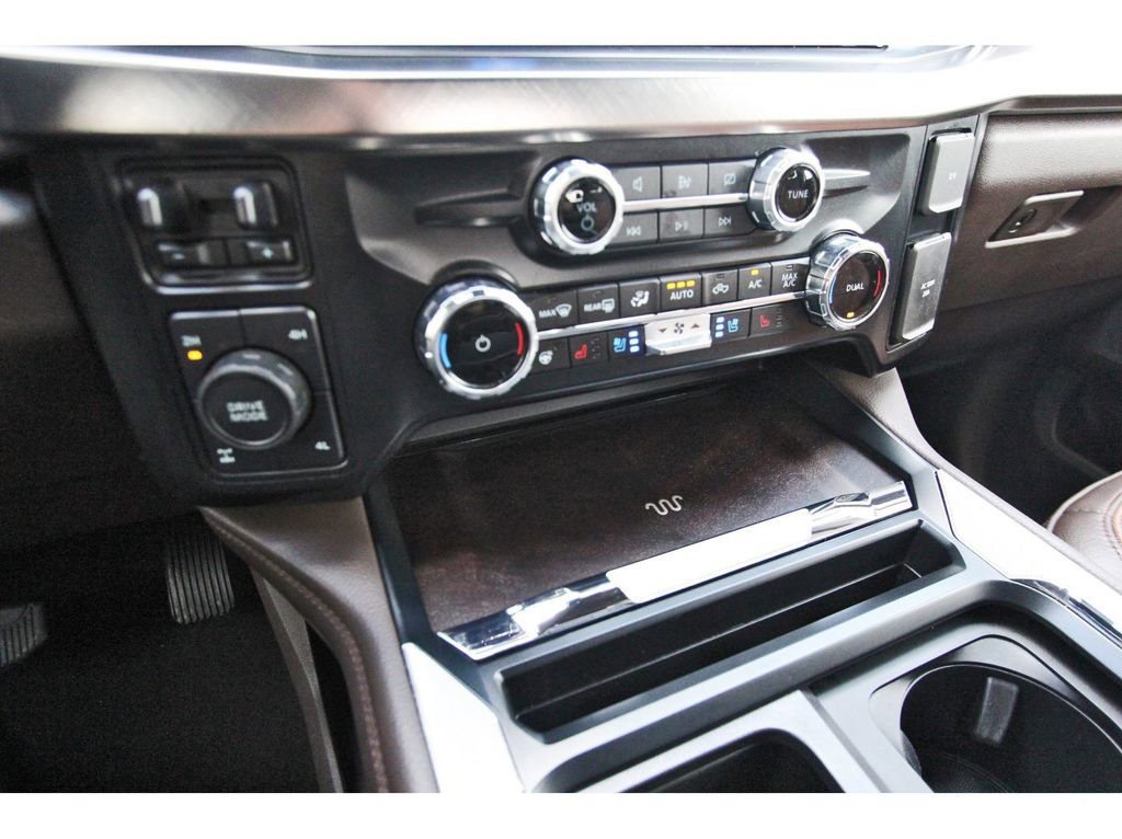Used 2024 Ford F350 King Ranch w/ Chrome Package image 23