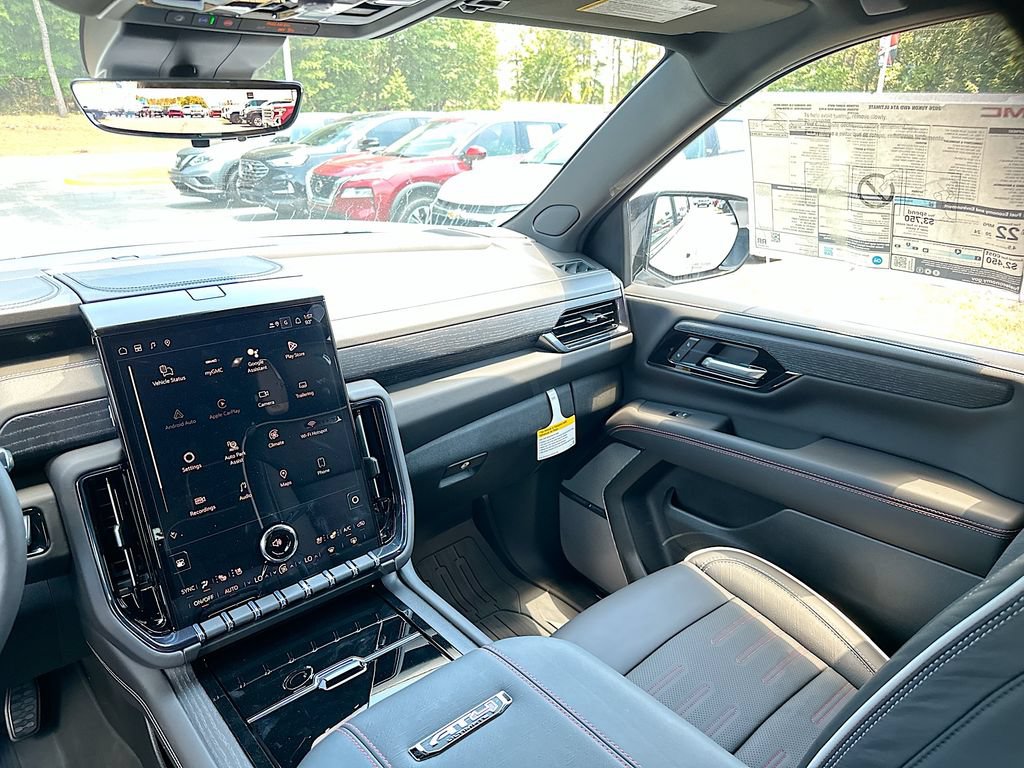 New 2026 GMC Yukon AT4 Ultimate w/ LPO, Floor Liner Package AWD/4WD image 20