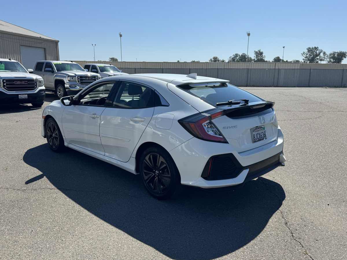 Used 2019 Honda Civic EX image 7