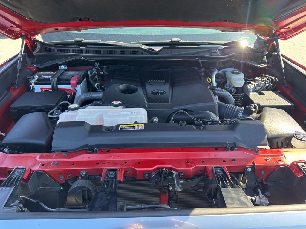 Used 2022 Toyota Tundra Limited w/ TRD Off-Road Package image 38